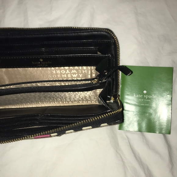 Kate Spade Wallet - Picture 2 of 6